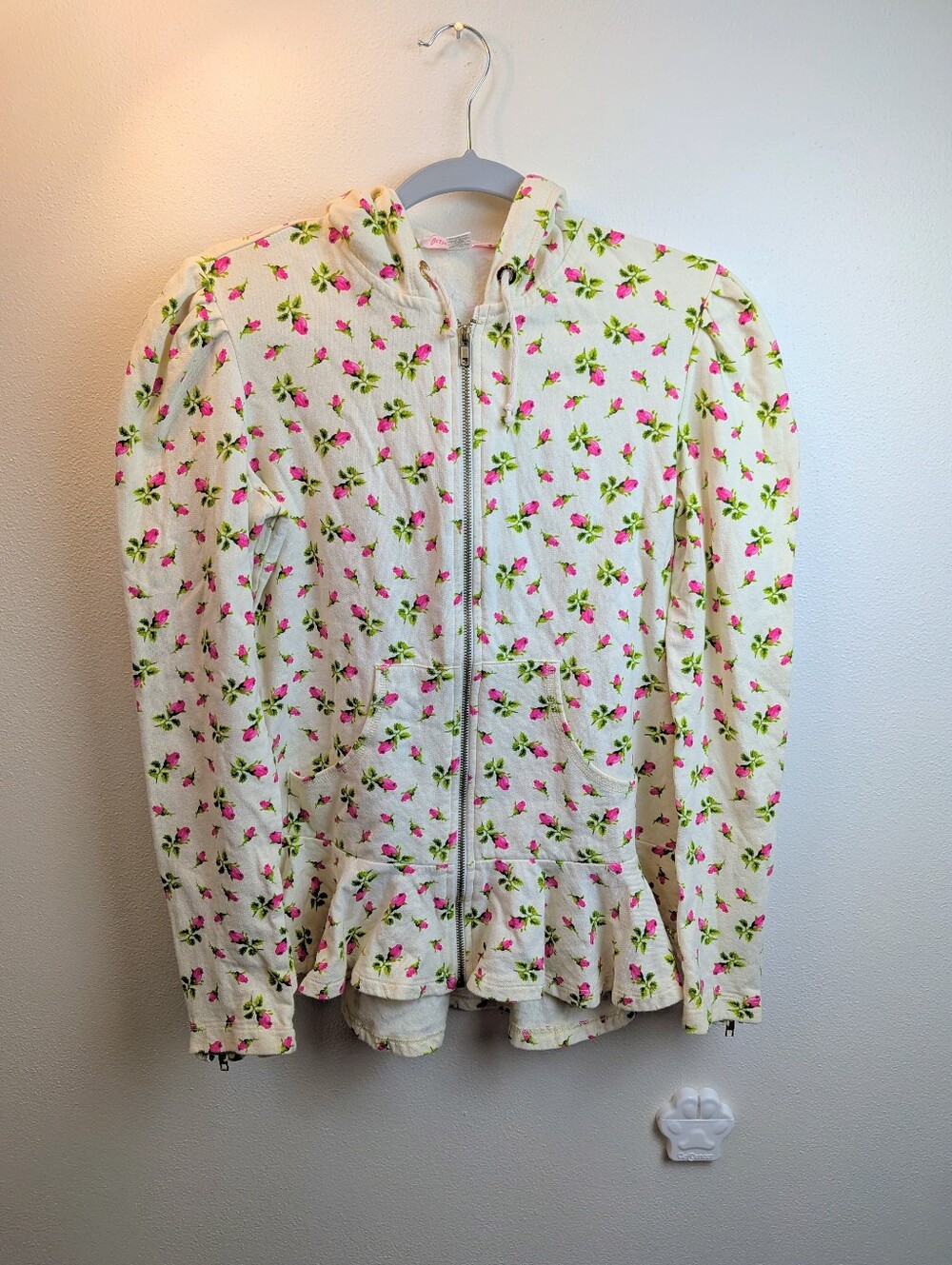 Y2K Betsey Johnson Floral Peplum Zip Hoodie Jacket - OffWhite with Pink Roses